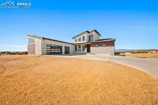 5425 Schaefer Ln, Pueblo, CO 81004 - Photo 2