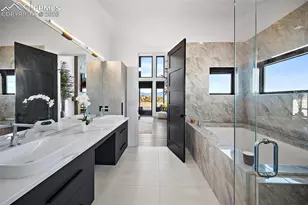 5425 Schaefer Ln, Pueblo, CO 81004 - Photo 16