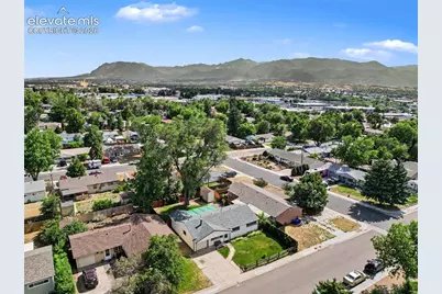 303 Elmwood Drive, Colorado Springs, CO 80907 - Photo 22