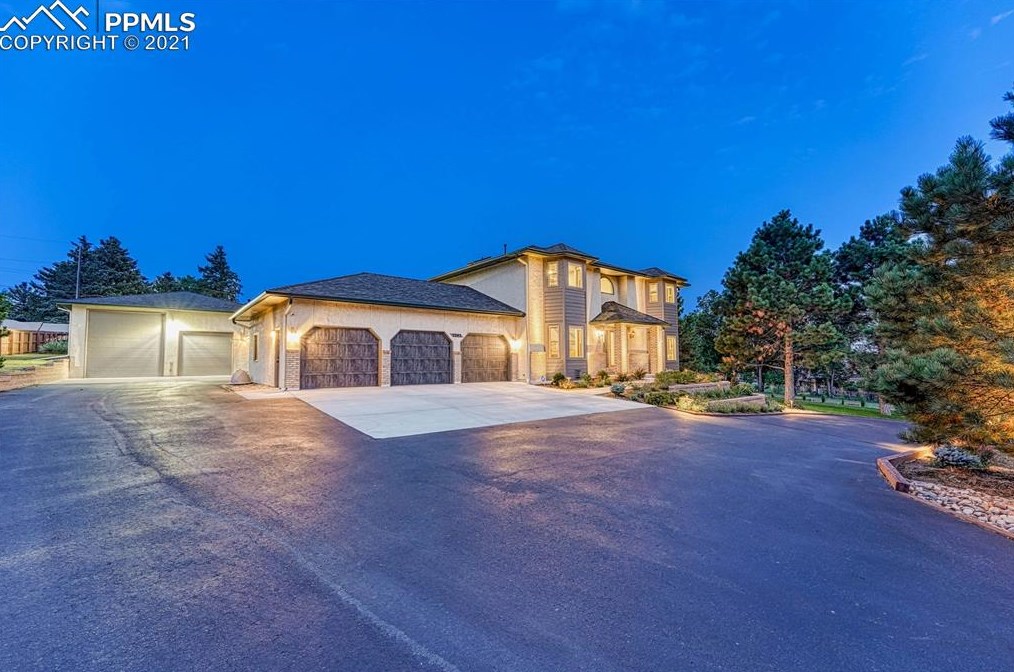 7245 Whitley Dr, Colorado Springs, CO 80920-3628