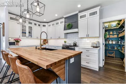 11428 Shaugnessy Road, Colorado Springs, CO 80908 - Photo 6