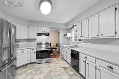 1070 Hartell Drive, Colorado Springs, CO 80911 - Photo 12