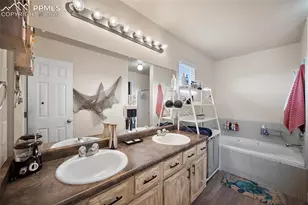 689 N McCulloch Blvd, Pueblo, CO 81007 - Photo 24