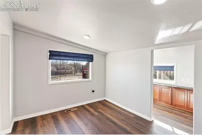 319 E Platte Avenue, Colorado Springs, CO 80903 - Photo 10