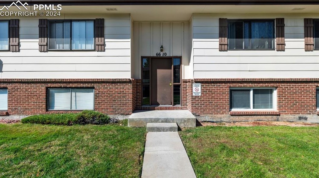 6610 Dublin Loop, Colorado Springs, CO 80918-1287