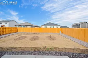 9162 Golden Buffs Dr, Colorado Springs, CO 80925 - Photo 36