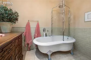 4896 Stonehill Rd, Colorado Springs, CO 80918 - Photo 30