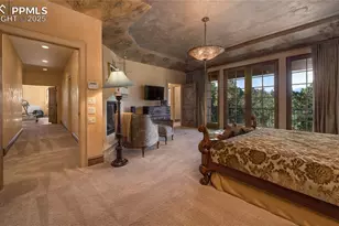 4896 Stonehill Rd, Colorado Springs, CO 80918 - Photo 20