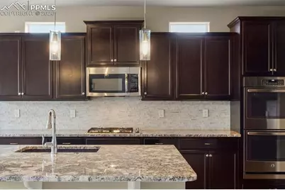 7215 Rim Bluff Lane, Colorado Springs, CO 80927 - Photo 18
