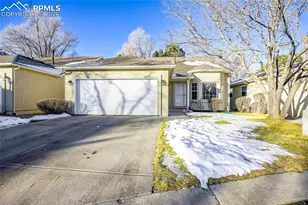 3245 Chestnut Glen Ln, Colorado Springs, CO 80918 - Photo 2