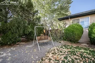 601 S Inca Dr, Pueblo West, CO 81007 - Photo 4
