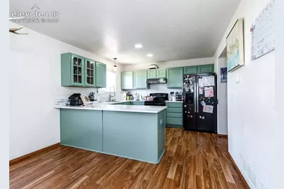 9112 Chieftan Drive, Colorado Springs, CO 80925 - Photo 8