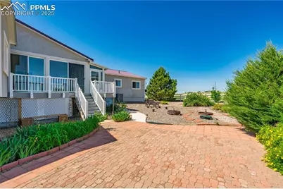 4215 Los Ranchitos Drive, Peyton, CO 80831 - Photo 4