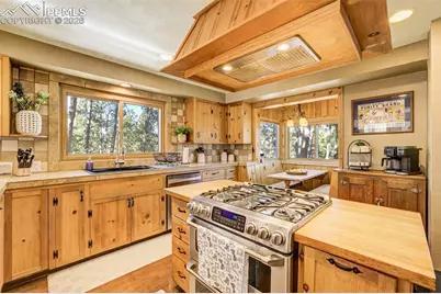 1260 Timber Valley Road, Colorado Springs, CO 80919 - Photo 14