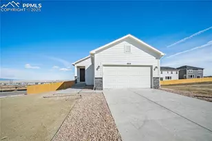 11844 Lost Peak Ln, Colorado Springs, CO 80925 - Photo 2