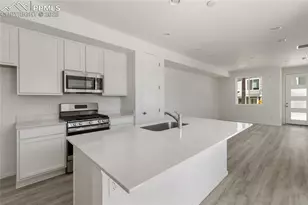 7515 Fountain Grass Grv, Colorado Springs, CO 80915 - Photo 14