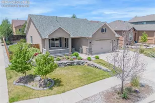 6708 Issaquah Dr, Colorado Springs, CO 80923 - Photo 2