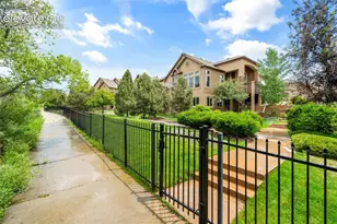 1992 London Carriage Grove, Colorado Springs, CO 80920 - Photo 10
