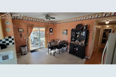 7258 Bonnie Brae Lane, Colorado Springs, CO 80922 - Photo 6