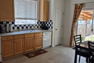 7258 Bonnie Brae Ln, Colorado Springs, CO 80922 - Photo 8