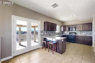 980 W El Nido Dr, Pueblo, CO 81007 - Photo 8