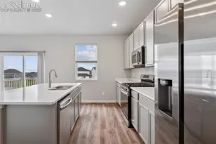 5168 Roundhouse Dr, Colorado Springs, CO 80925 - Photo 8