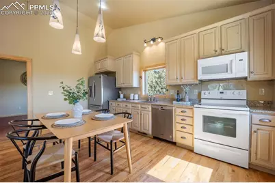 382 Largo Avenue, Palmer Lake, CO 80133 - Photo 10