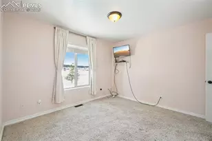 573 Empire Rd, Florissant, CO 80816 - Photo 28