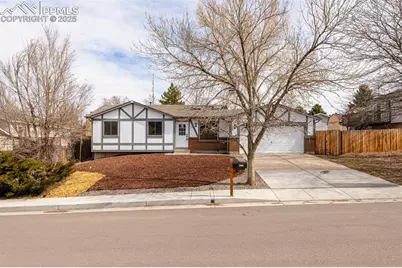 1880 Independence Drive, Colorado Springs, CO 80920 - Photo 2