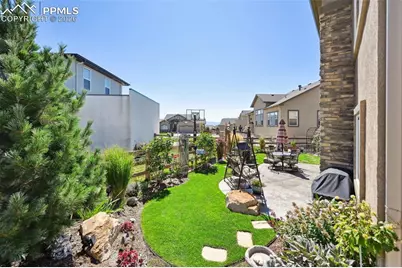 6045 Griffin Drive, Colorado Springs, CO 80924 - Photo 12