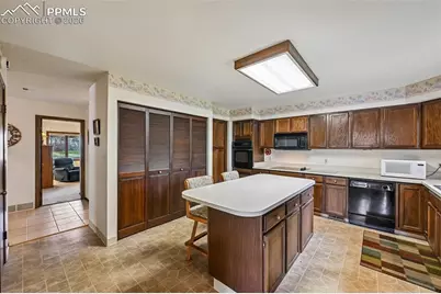 360 Blue Windsor Lane, Colorado Springs, CO 80906 - Photo 10