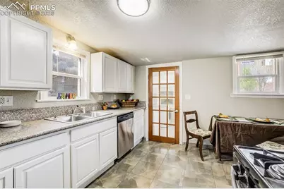 542 W Boulder Street, Colorado Springs, CO 80905 - Photo 16