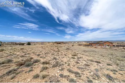1626 N Billy The Kid Lane, Pueblo, CO 81007 - Photo 2