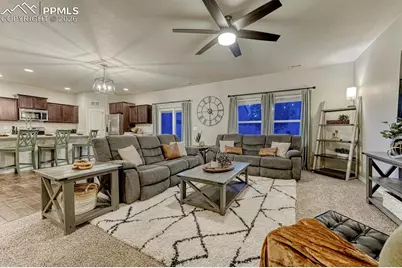 10757 Hidden Prairie Parkway, Fountain, CO 80817 - Photo 6