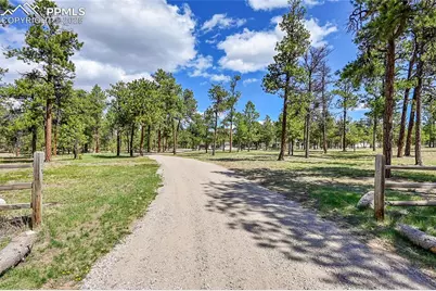 17350 Goshawk Road, Colorado Springs, CO 80908 - Photo 38