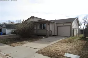 331 Trapper Ln, Fountain, CO 80817 - Photo 1