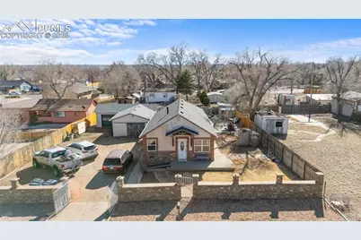 2034 E 11th Street, Pueblo, CO 81001 - Photo 4