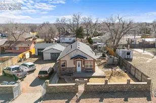 2034 E 11th St, Pueblo, CO 81001 - Photo 4