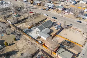 2034 E 11th St, Pueblo, CO 81001 - Photo 32