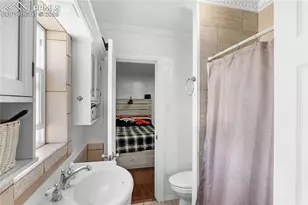 2034 E 11th St, Pueblo, CO 81001 - Photo 12