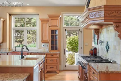 1975 Fox Mountain Point, Colorado Springs, CO 80906 - Photo 8