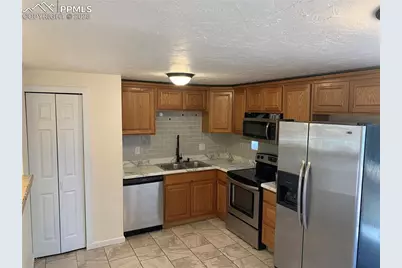 1057 Peterson Road, Colorado Springs, CO 80915 - Photo 4