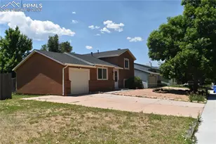 4585 Gatewood Dr, Colorado Springs, CO 80916 - Photo 2