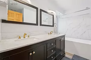 23558 Pondview Pl, Golden, CO 80401 - Photo 20