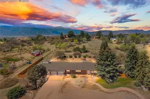 2304 Lazy R Ln, Colorado Springs, CO 80915 - Photo 2