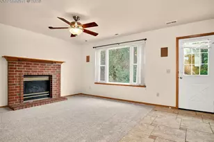 2960 Frazier Ln, Colorado Springs, CO 80922 - Photo 10