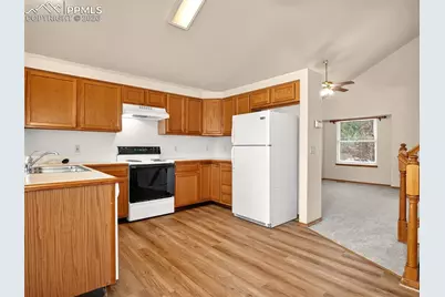 2960 Frazier Lane, Colorado Springs, CO 80922 - Photo 6