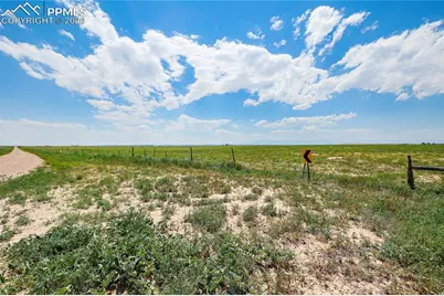 Par 7 Bush Road, Avondale, CO 81022 - Photo 24
