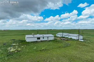 1435 Equestrian Point, Yoder, CO 80864 - Photo 2