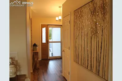 7137 Grand Prairie Drive, Colorado Springs, CO 80923 - Photo 12